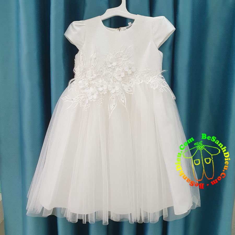 Đầm công chúa cho bé hàng thiết kế cao cấp từ 16kg đến 48kg màu trắng kết hoa